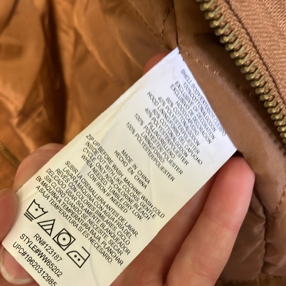NWOT Wrangler Brown and Gray Canvas Jacket with hood - Picture 6 of 7
